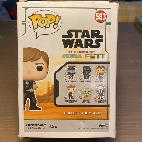 Funko Pop! #583 Disney Star Wars Luke Skywalker with Grogu​ - Picture 2 of 5